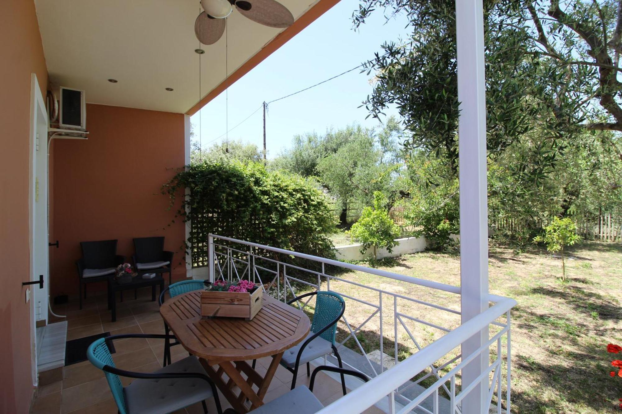 Laconian Collection Mavrovouni Beach House Gytheio Exterior foto