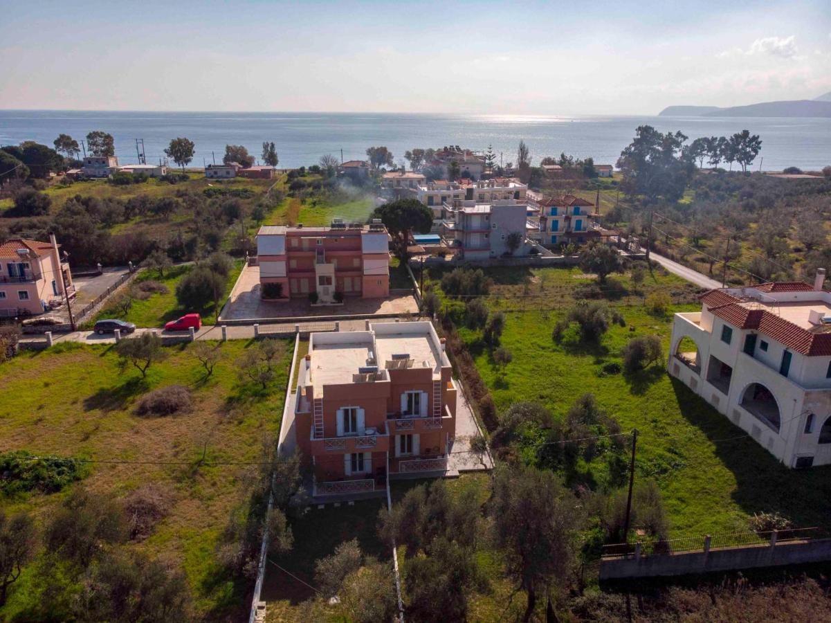 Laconian Collection Mavrovouni Beach House Gytheio Exterior foto