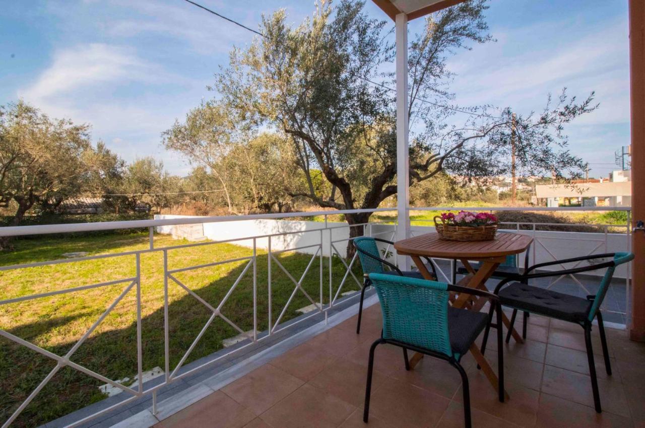 Laconian Collection Mavrovouni Beach House Gytheio Exterior foto