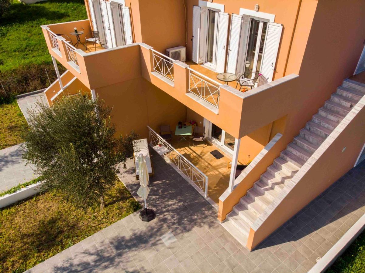 Laconian Collection Mavrovouni Beach House Gytheio Exterior foto